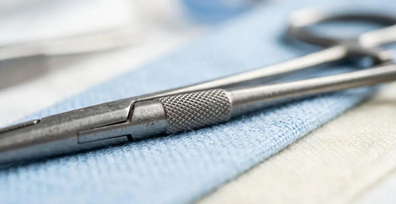 Professional medical consultation environment for executive health screening